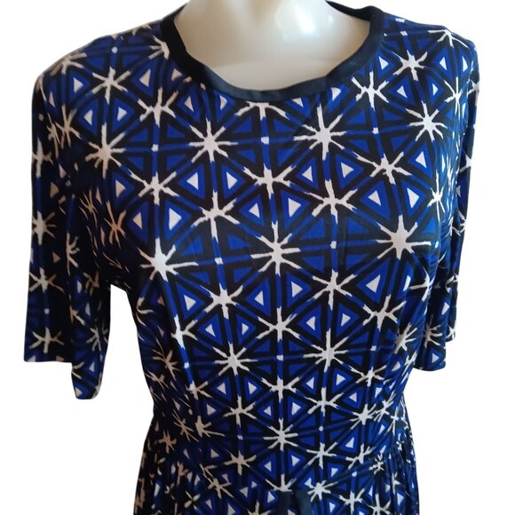 1OF1 Vtg 1970's Sz 8/10 Stretch Nylon Geometric Star Patterned A-Line Dress - Picture 3 of 9